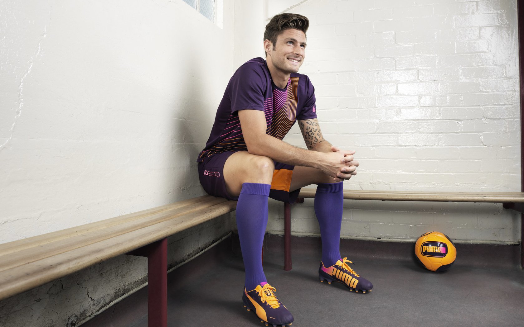 火箭二阵体系磨合效果不明显替补火力不足，火箭二人组